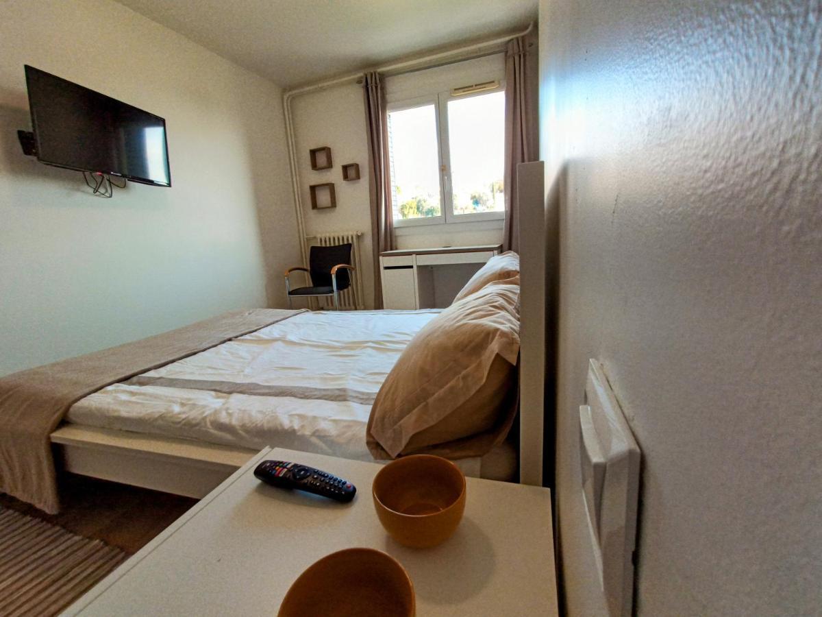 Private In Renovated - Tram 1 Min Walk Privatunterkunft Nizza