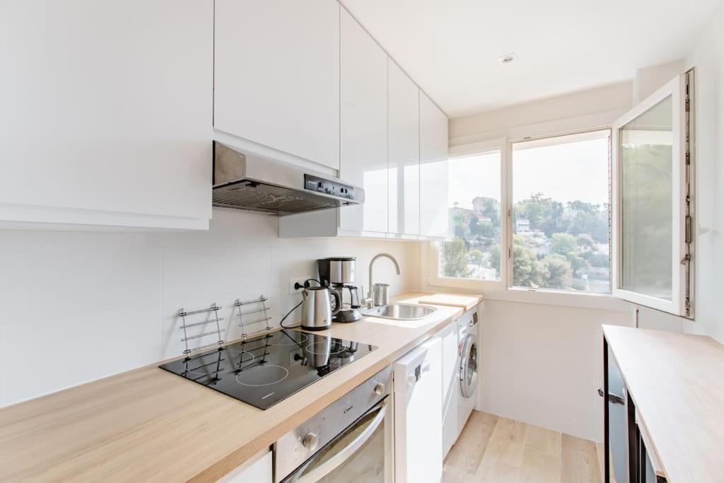 Private In Renovated - Tram 1 Min Walk Nizza